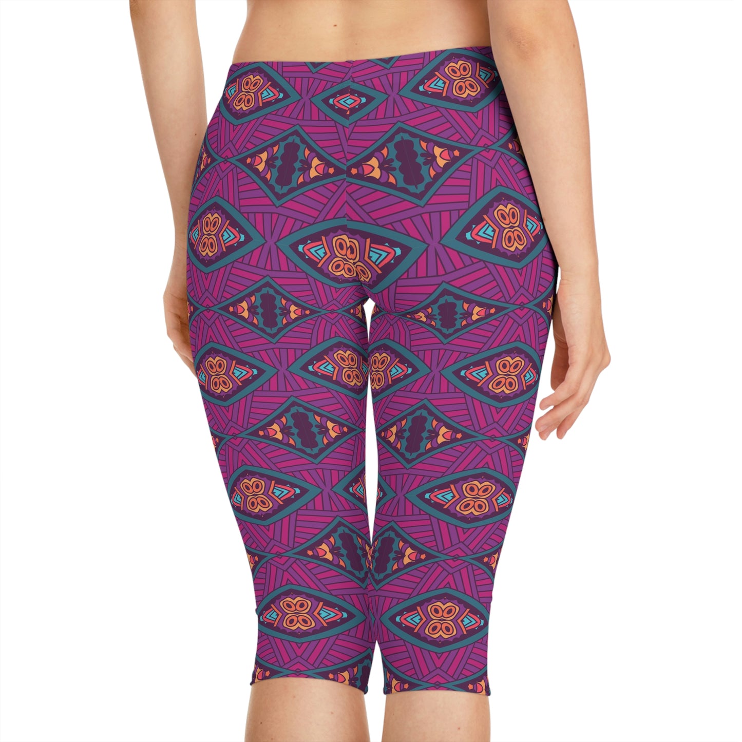 Mandala Purple Women's Capri Leggings