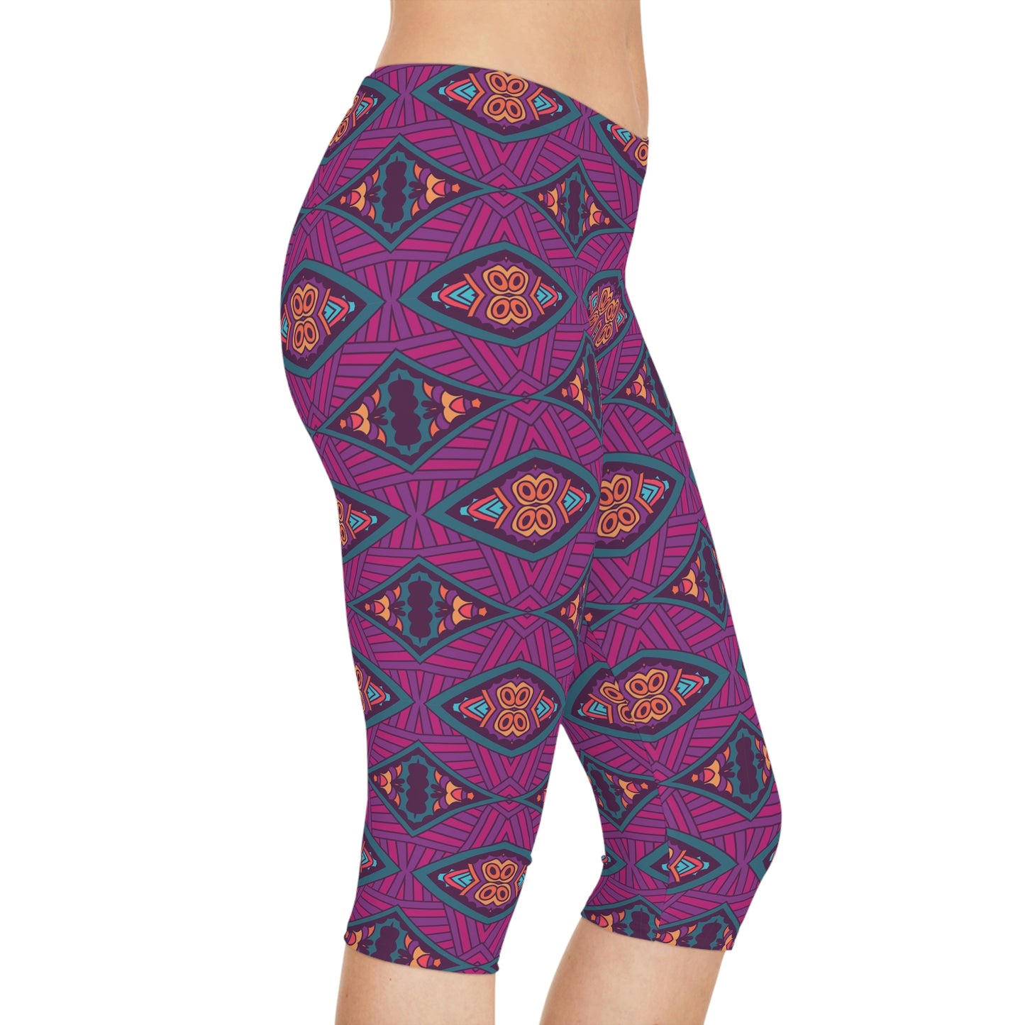 Mandala Purple Women's Capri Leggings